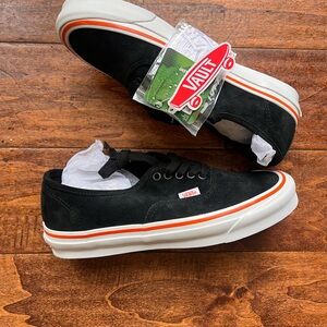 Vans Black water-repellent Sneakers